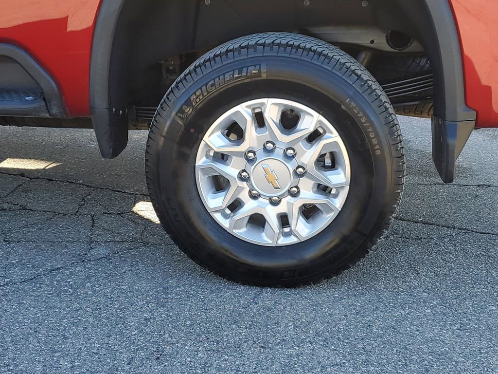 Used 2024 Chevrolet Silverado 2500 LTZ w/ LTZ Convenience Package image 36
