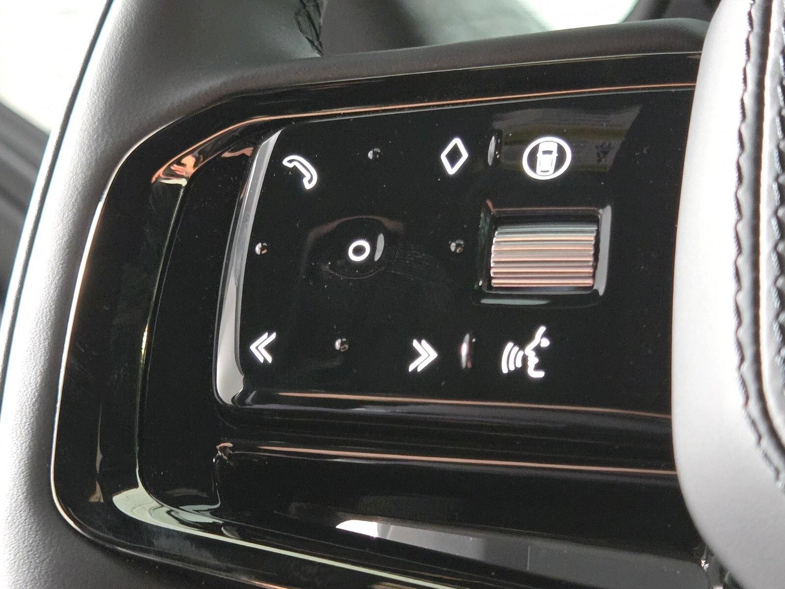 New 2026 Land Rover Range Rover Sport Autobiography AWD/4WD image 24