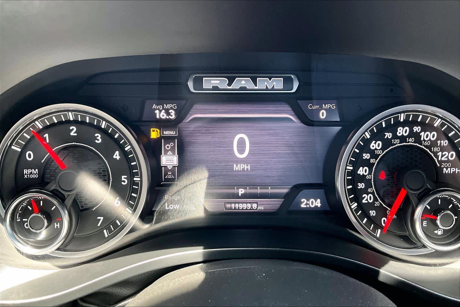 Used 2025 RAM 1500 Laramie w/ Sport Appearance Package AWD/4WD image 25