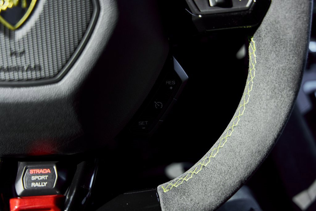 Used 2024 Lamborghini Huracan Sterrato image 61