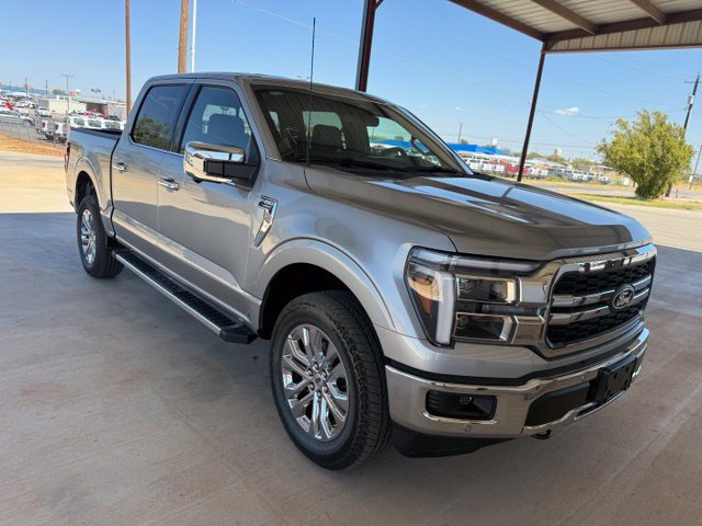 New 2026 Ford F150 Lariat w/ Equipment Group 501A Mid