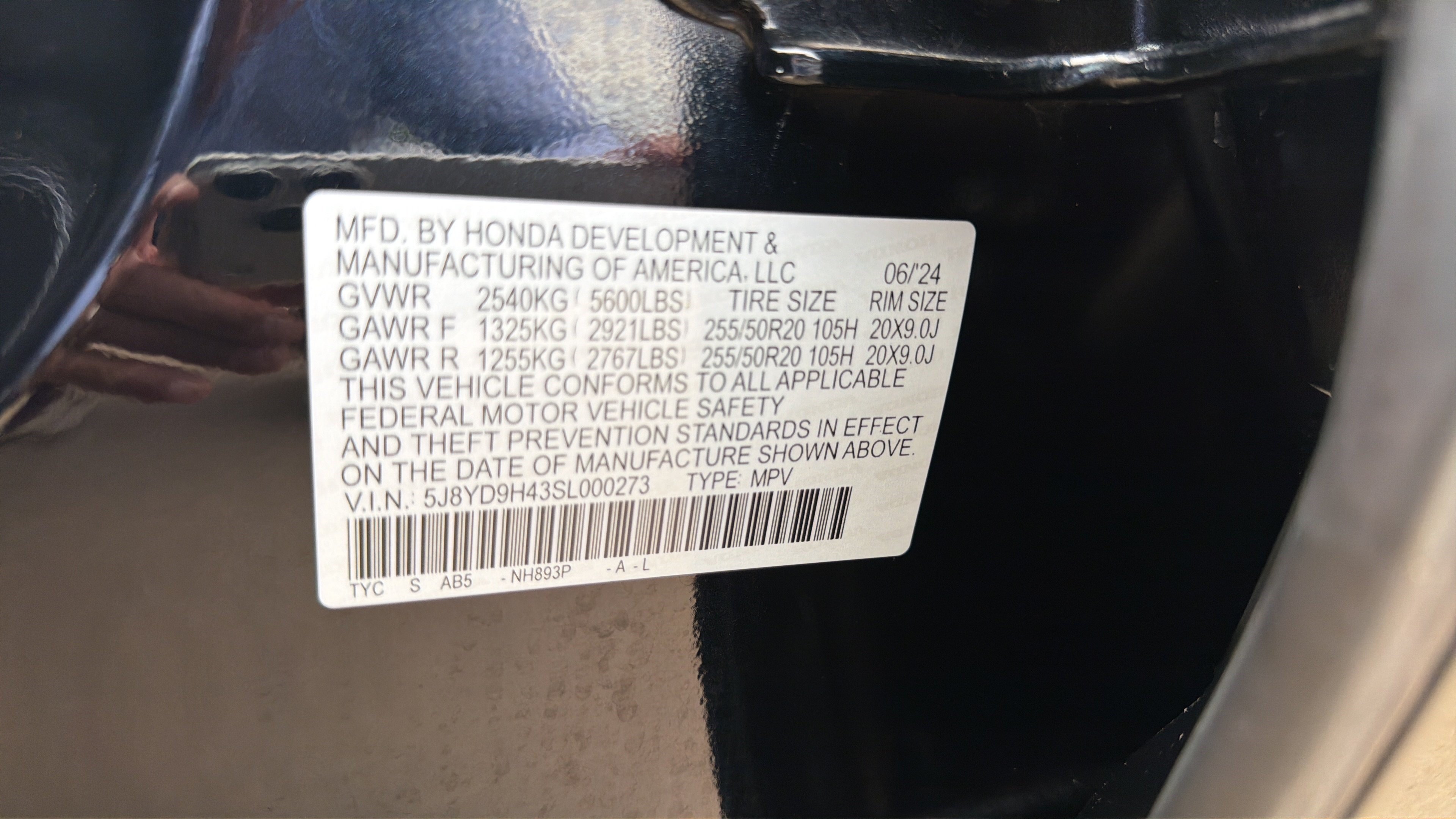 Used 2025 Acura MDX w/ Technology Package FWD image 28