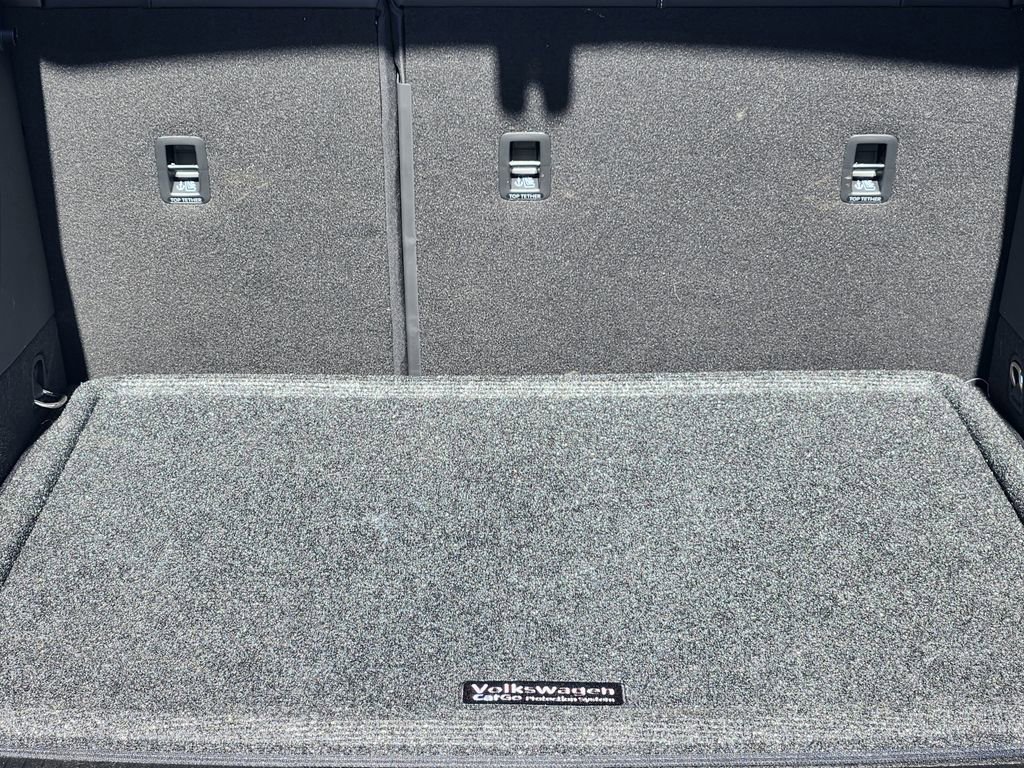 New 2025 Volkswagen Tiguan SE image 20