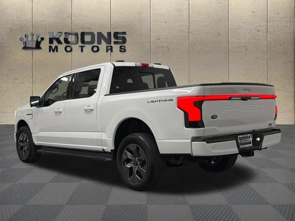 Used 2023 Ford F150 Lightning Lariat AWD/4WD image 6