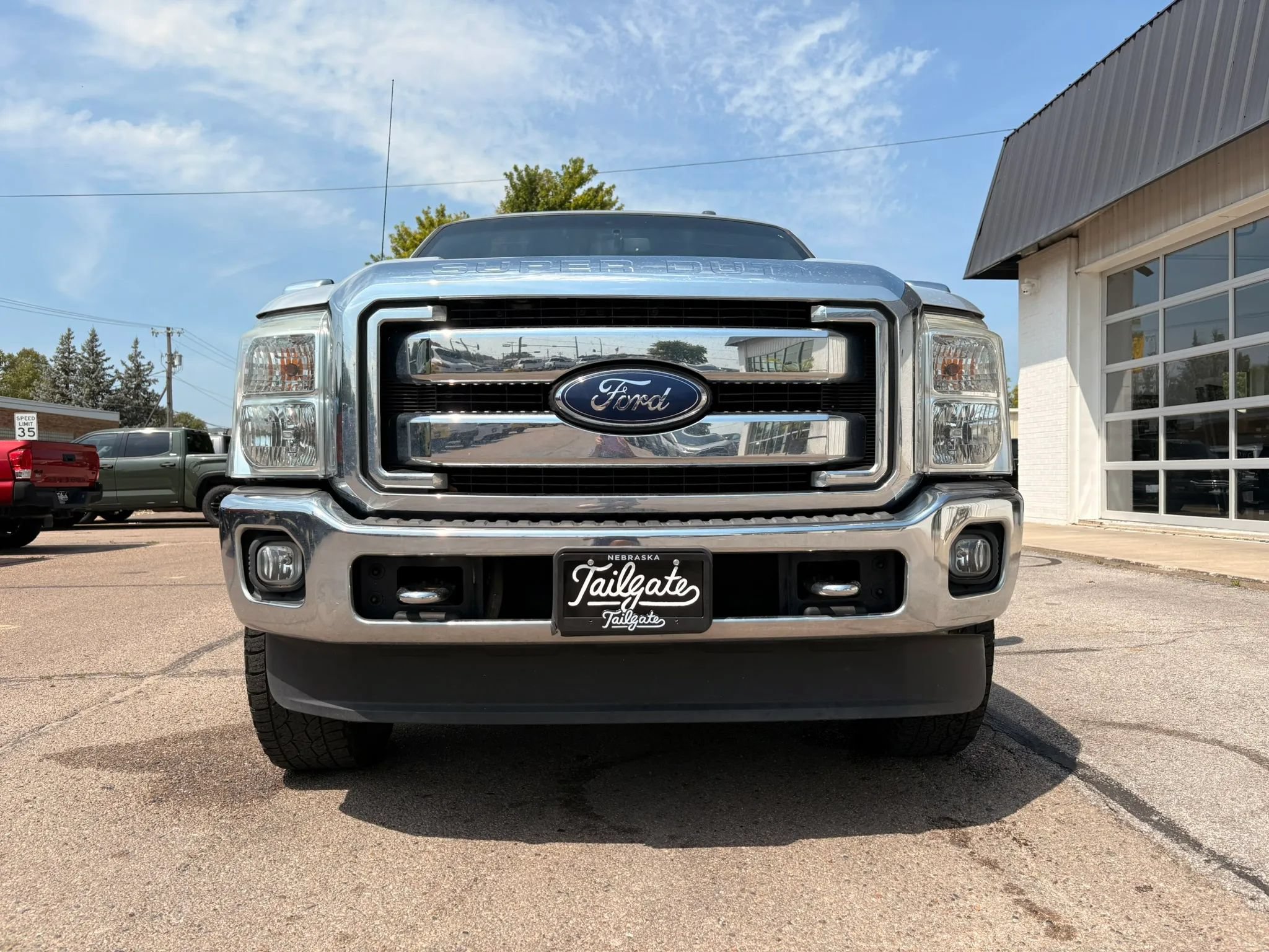 Used 2016 Ford F250 Lariat w/ Chrome Package AWD/4WD image 2
