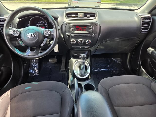 Used 2016 Kia Soul FWD image 12