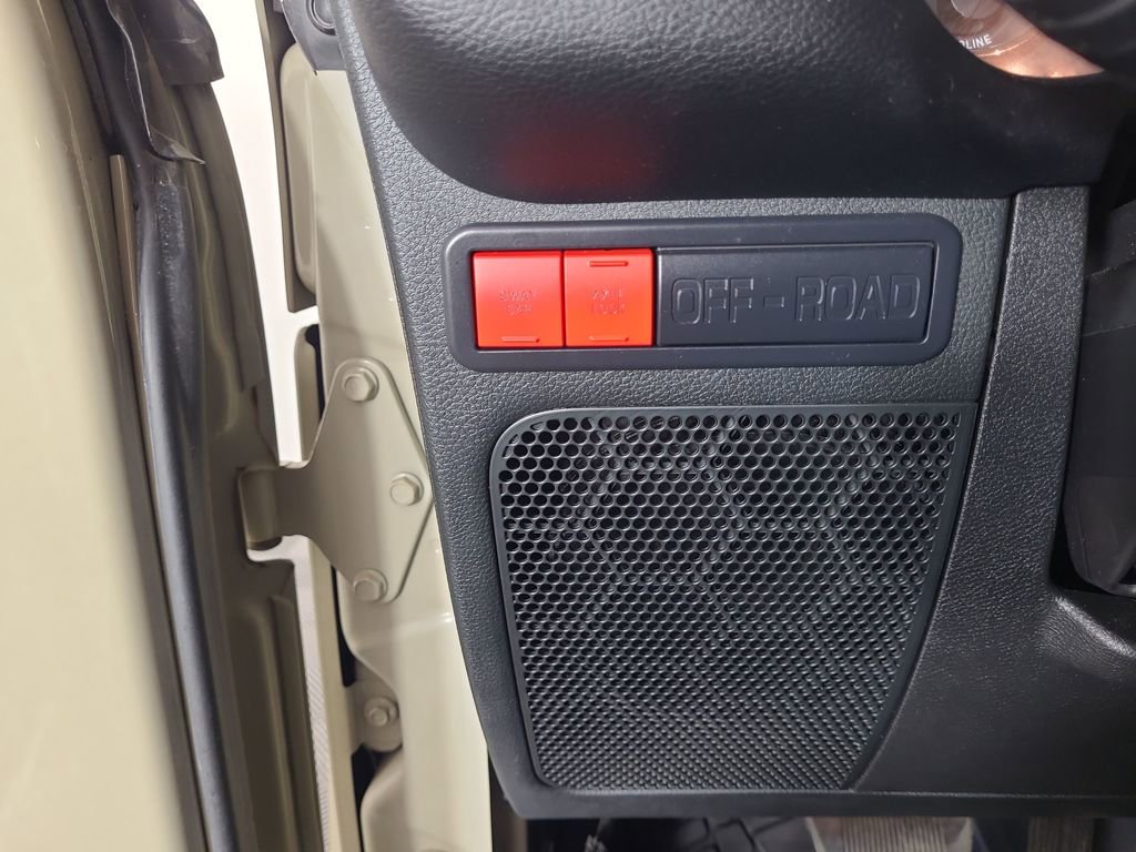 Used 2018 Jeep Wrangler Unlimited Rubicon image 14