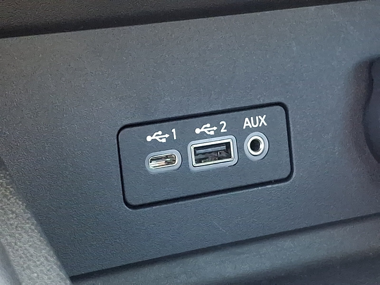 Used 2022 Nissan Sentra SR w/ SR Premium Package FWD image 24