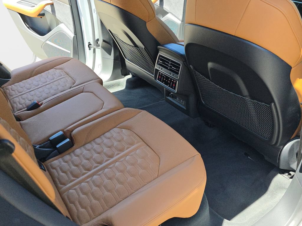Certified 2024 Audi RS Q8 AWD/4WD image 11