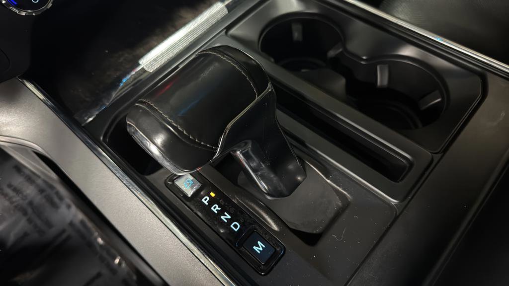 Used 2021 Ford F150 Lariat w/ Equipment Group 502A High image 15