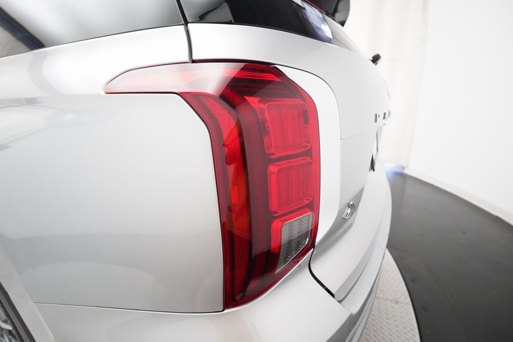 Used 2024 Hyundai Palisade Limited image 33