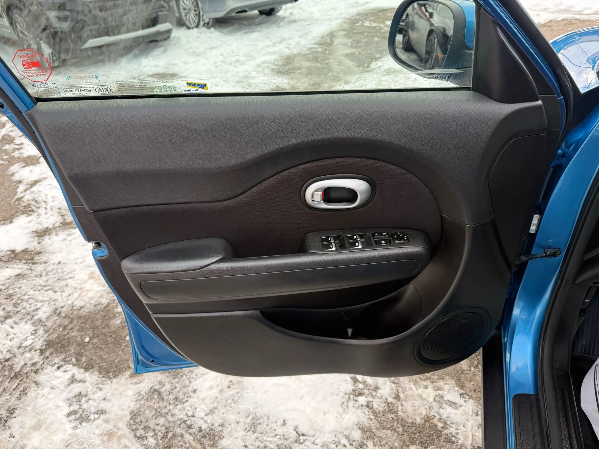 Used 2018 Kia Soul + image 16