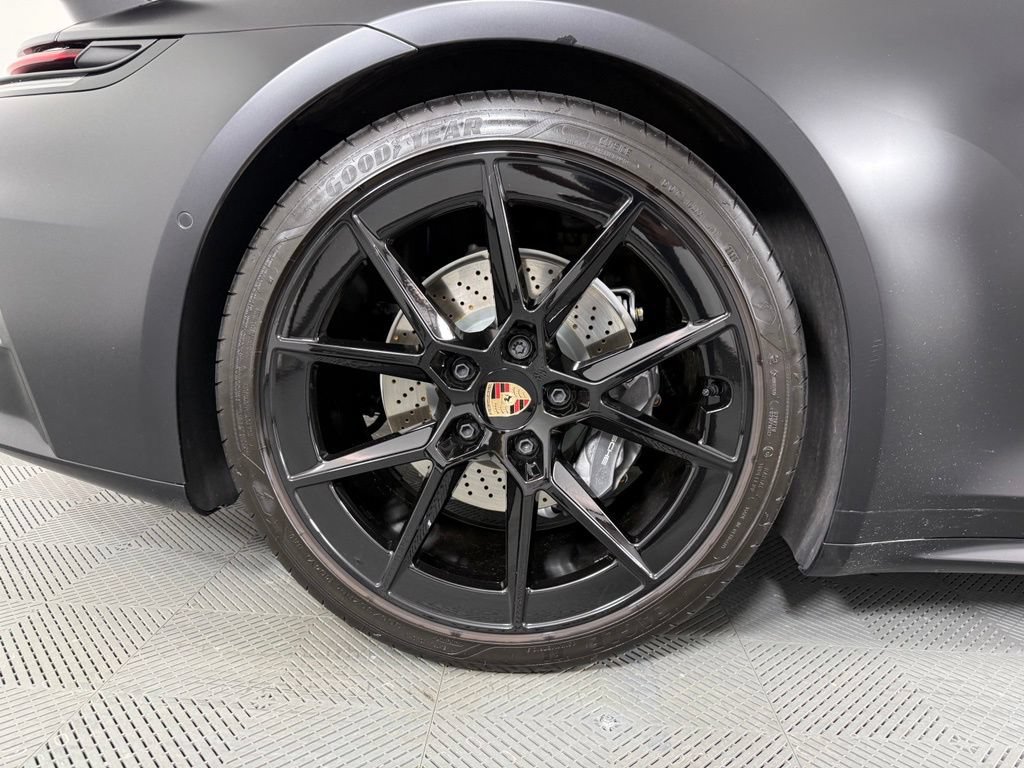 Certified 2026 Porsche 911 Carrera RWD image 12