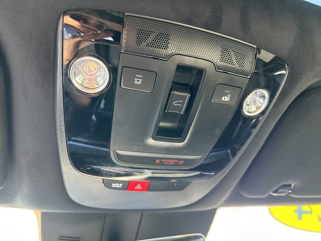 Used 2024 Kia Sorento SX Prestige w/ Sage Leather Package image 42
