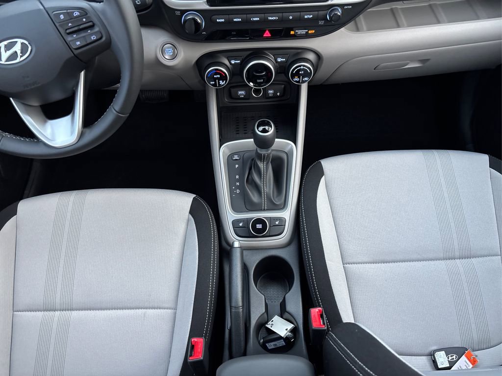 New 2026 Hyundai Venue SEL FWD image 12