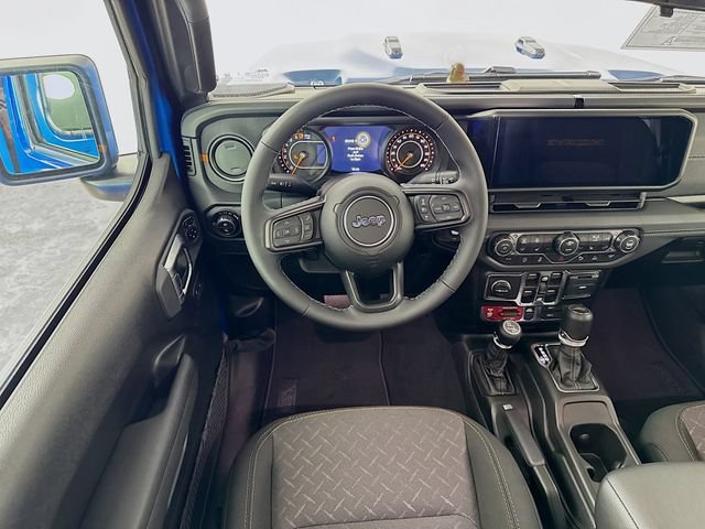 New 2026 Jeep Gladiator Mojave w/ Safety Group AWD/4WD image 24