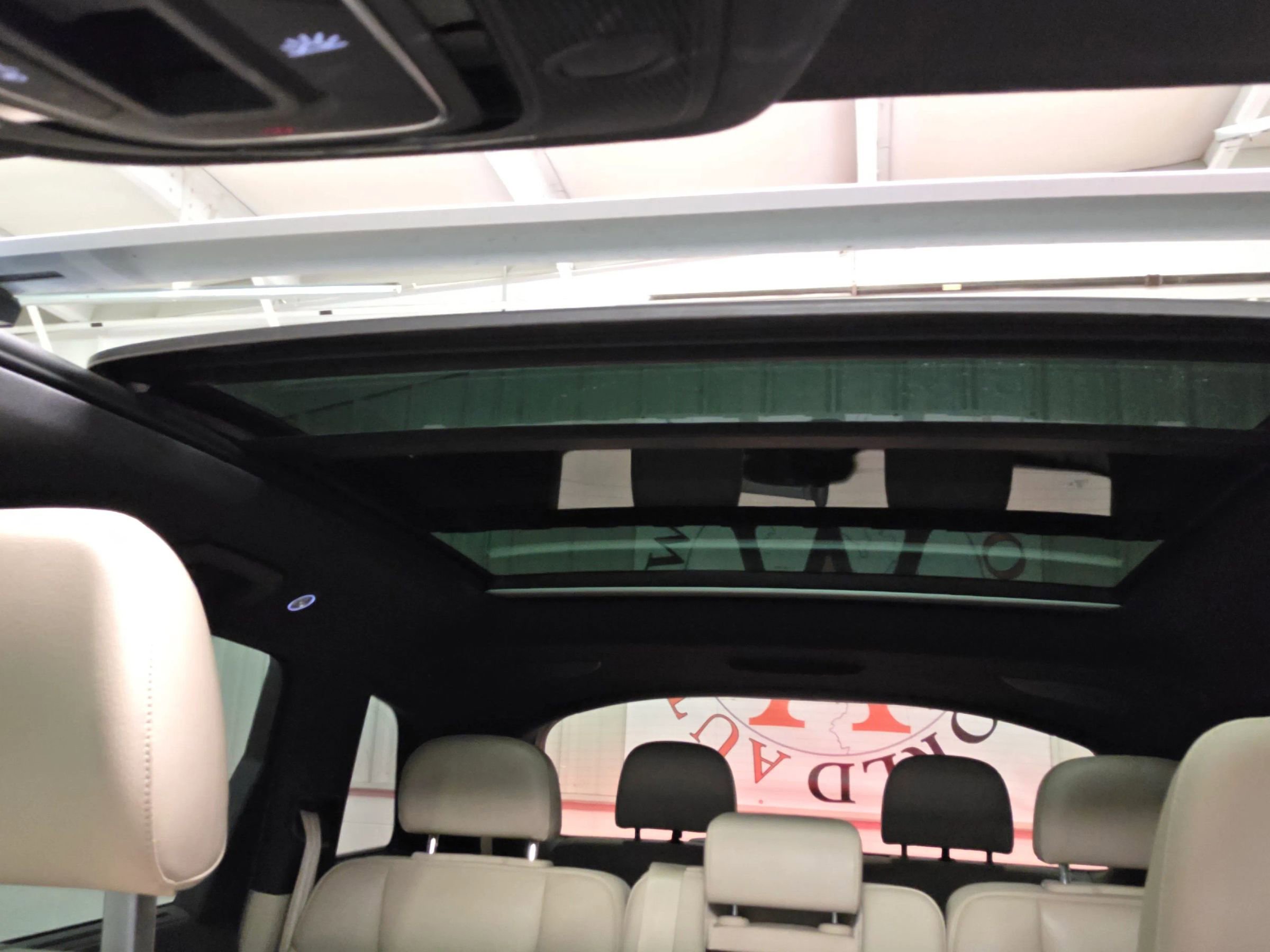 Used 2018 Audi Q7 3.0T Prestige image 36