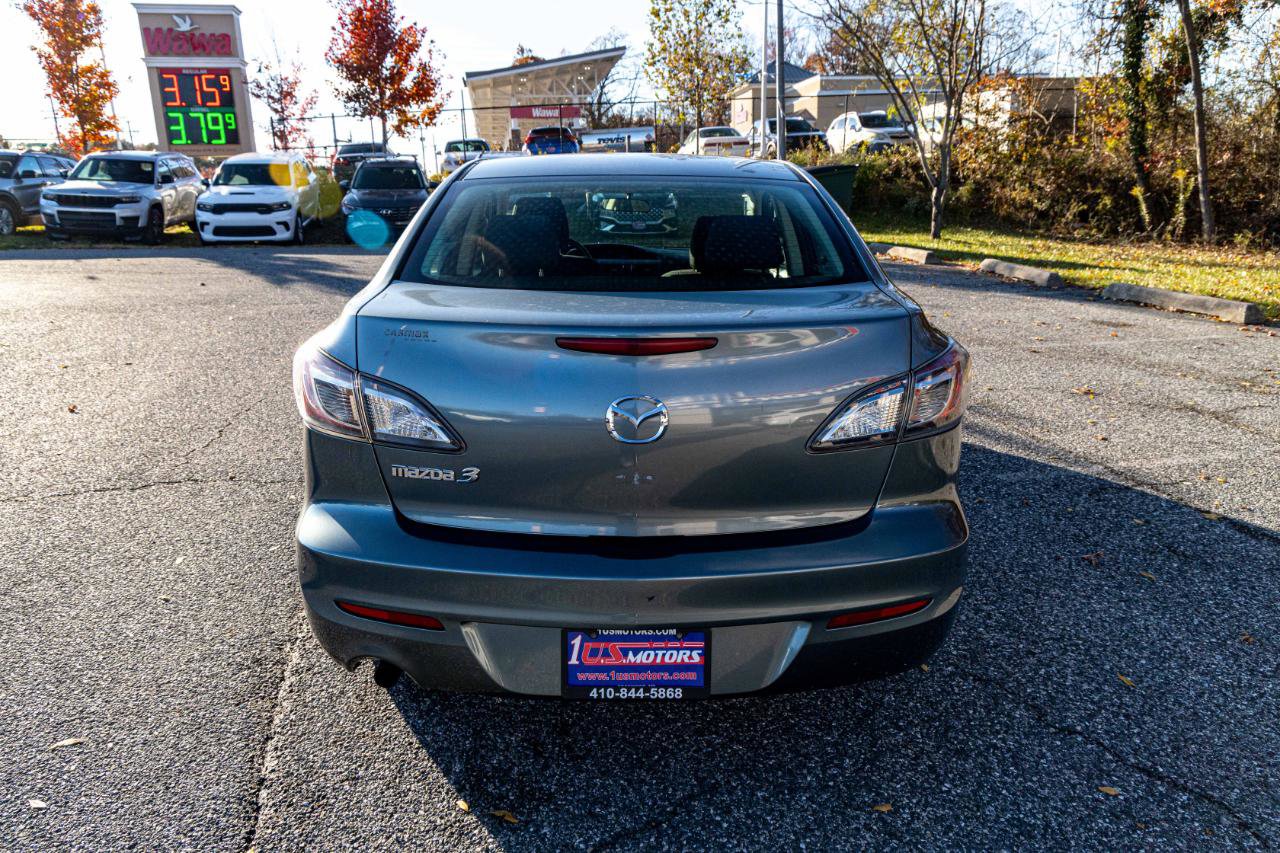 Used 2013 MAZDA MAZDA3 i SV FWD image 5