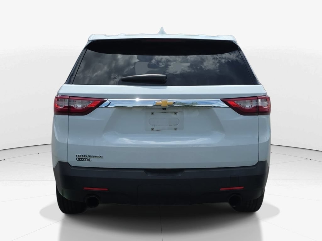 Used 2018 Chevrolet Traverse LS w/ LPO, Floor Liner Package FWD image 5