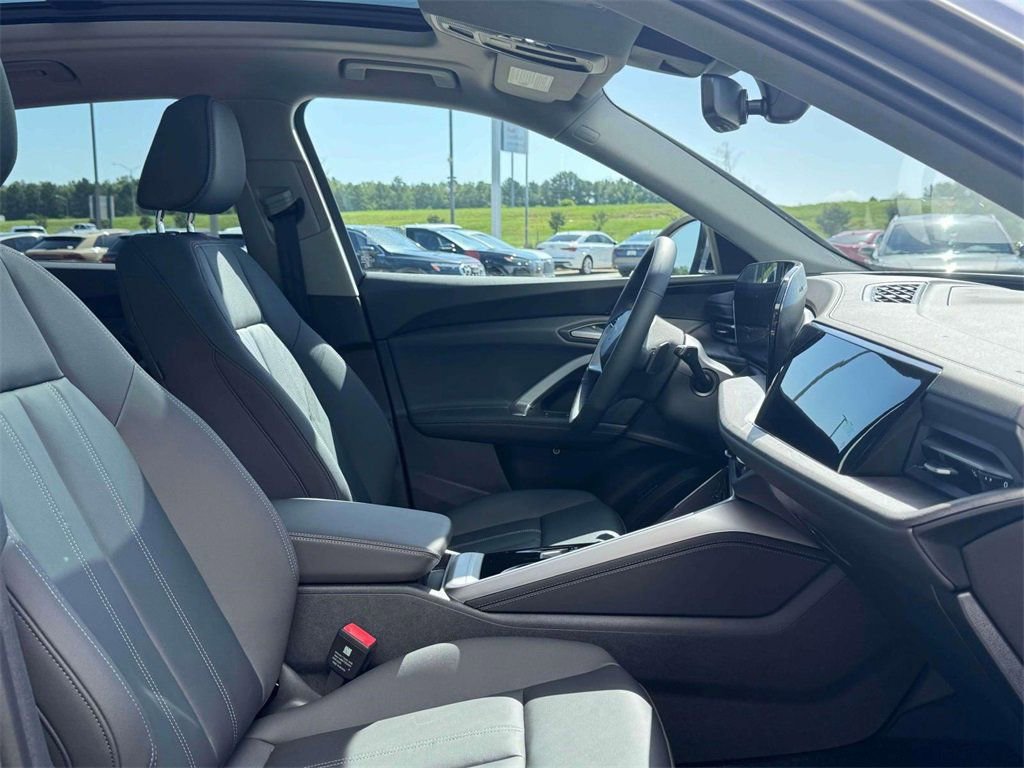 New 2025 Audi Q5 Premium image 10
