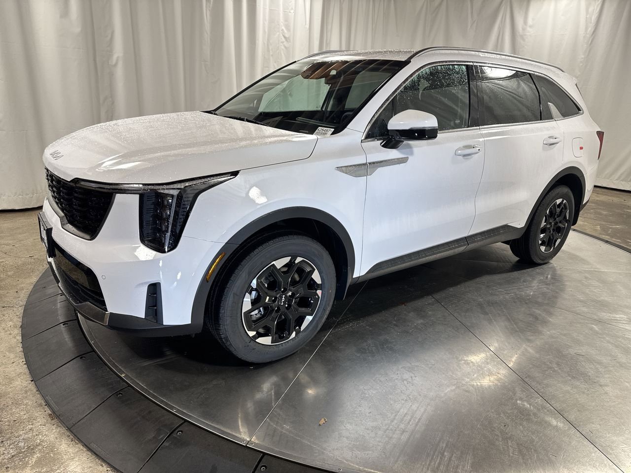 New 2026 Kia Sorento S image 1