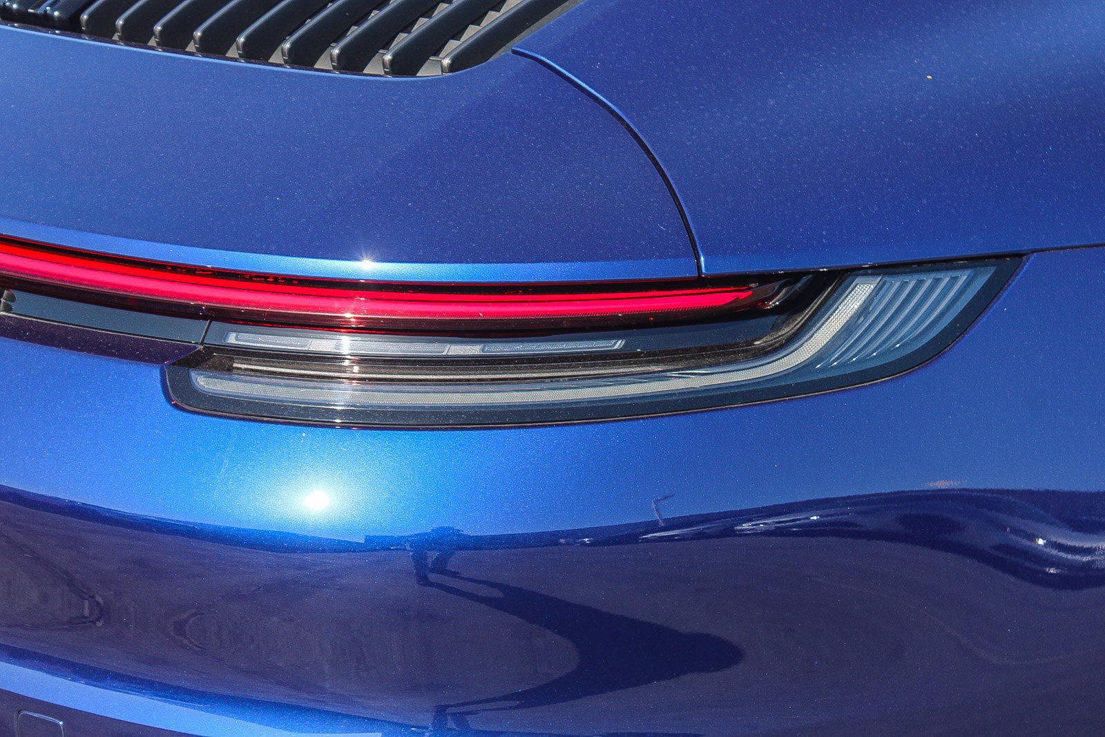 Used 2023 Porsche 911 Carrera T RWD image 11