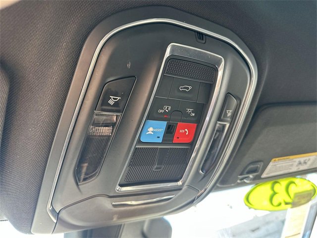 Used 2023 Jeep Grand Cherokee L Laredo image 39