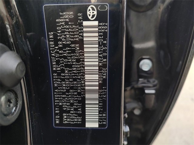 Used 2025 Toyota Corolla SE image 37