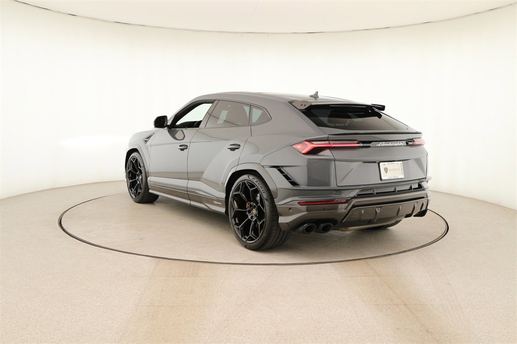 Used 2024 Lamborghini Urus Performante image 4
