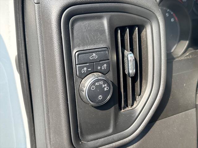 Used 2021 Chevrolet Silverado 1500 W/T RWD image 14