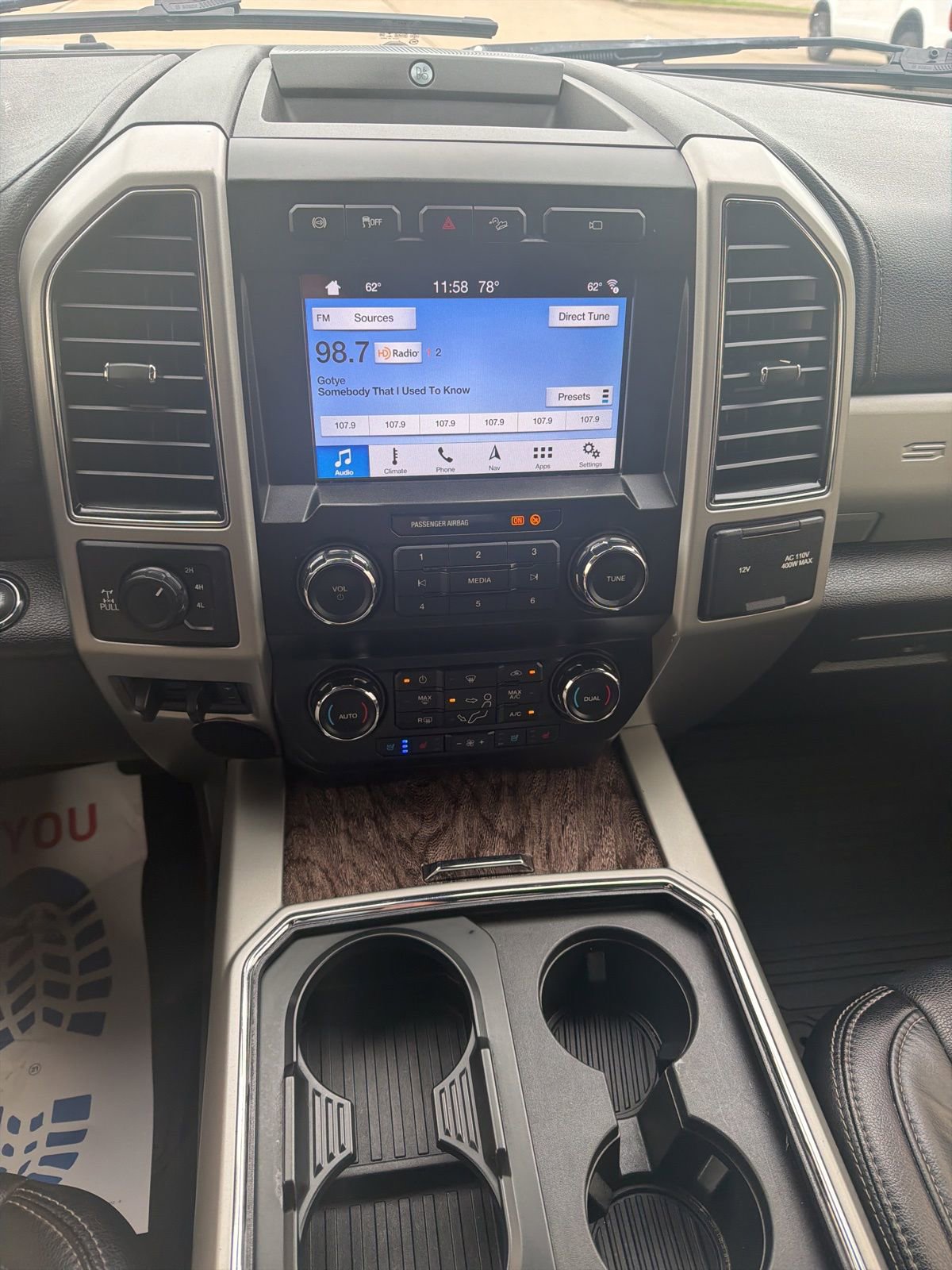 Used 2019 Ford F250 Lariat w/ Lariat Ultimate Package image 11