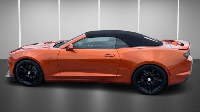 Used 2023 Chevrolet Camaro LT w/ Design Package 2 RWD image 8
