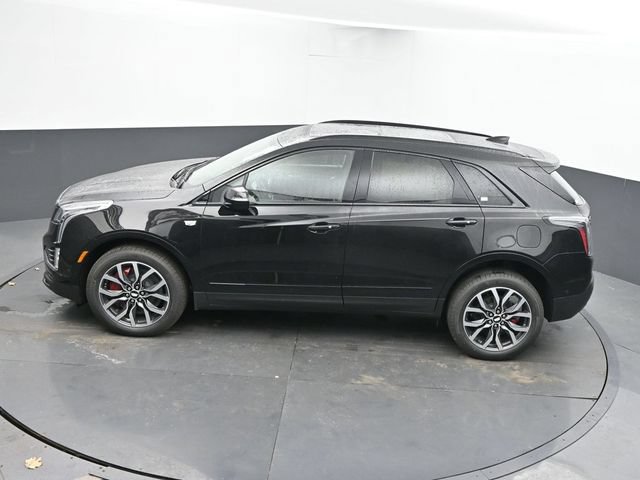 New 2026 Cadillac XT5 Sportv w/ LPO, Floor Liner Package AWD/4WD image 36