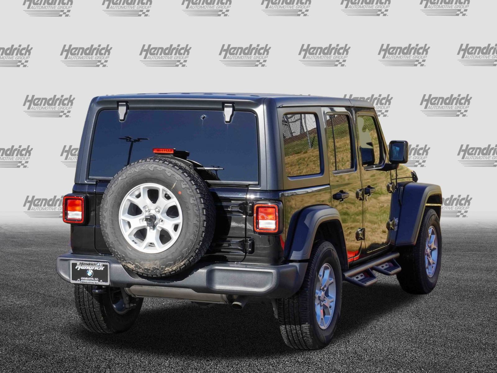 Used 2019 Jeep Wrangler Unlimited Sport S image 8