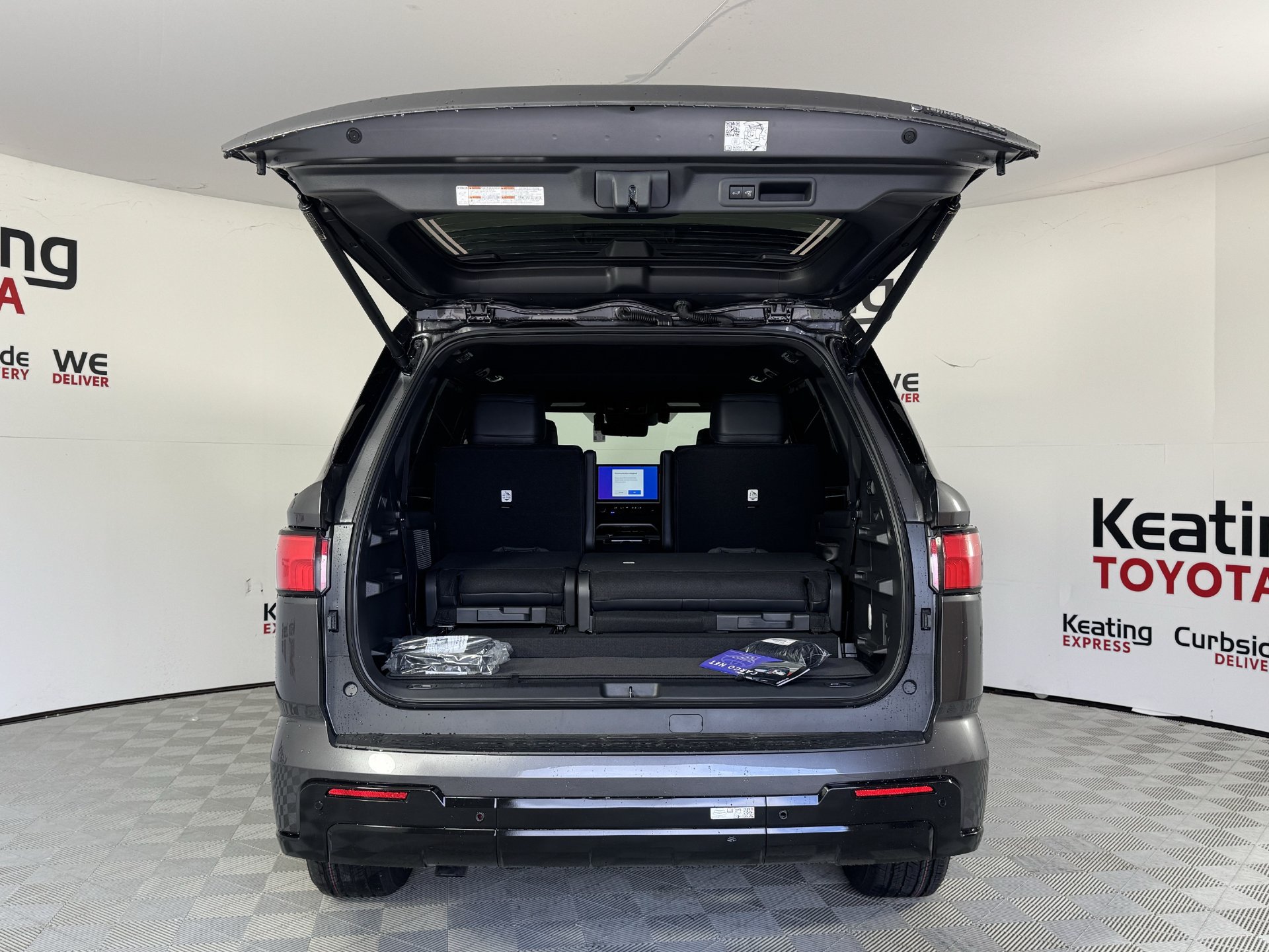 New 2026 Toyota Sequoia Platinum AWD/4WD image 11