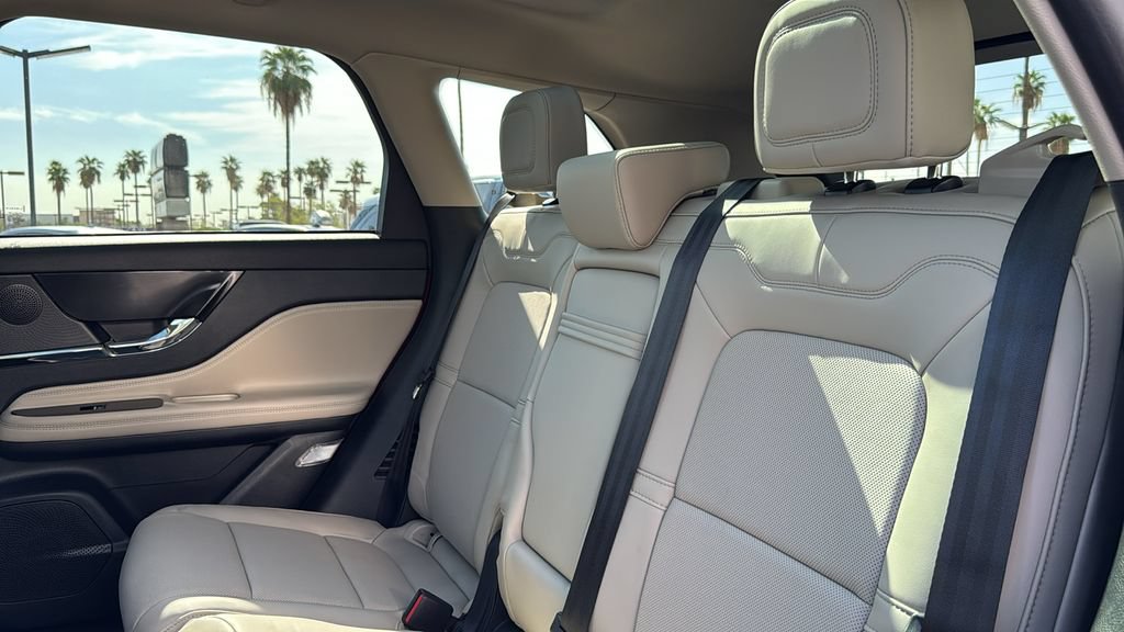 New 2025 Lincoln Corsair Grand Touring w/ Equipment Group 301A AWD/4WD image 23