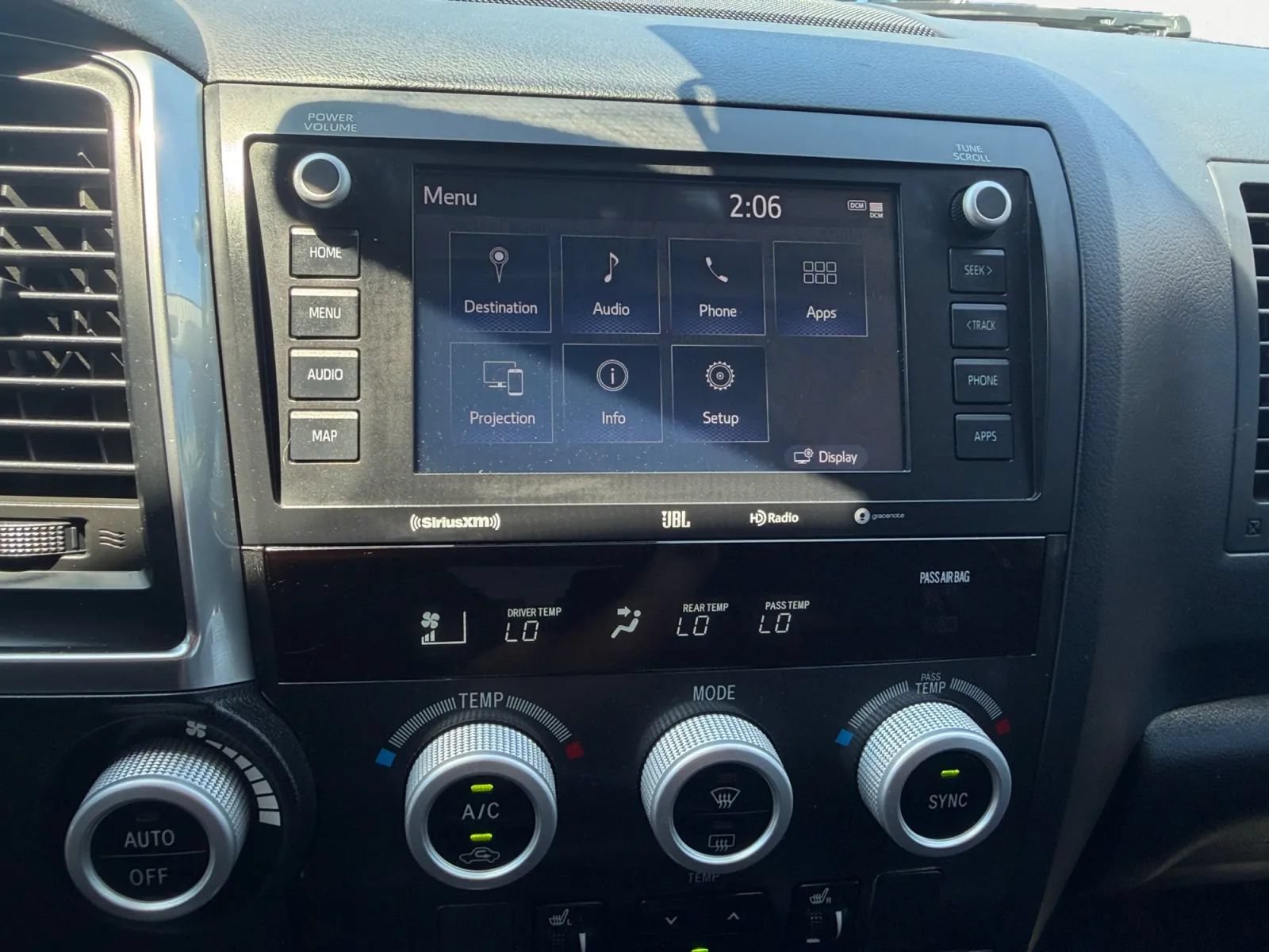 Used 2020 Toyota Sequoia TRD Pro w/ Carpet Mat Package (TMS) AWD/4WD image 19