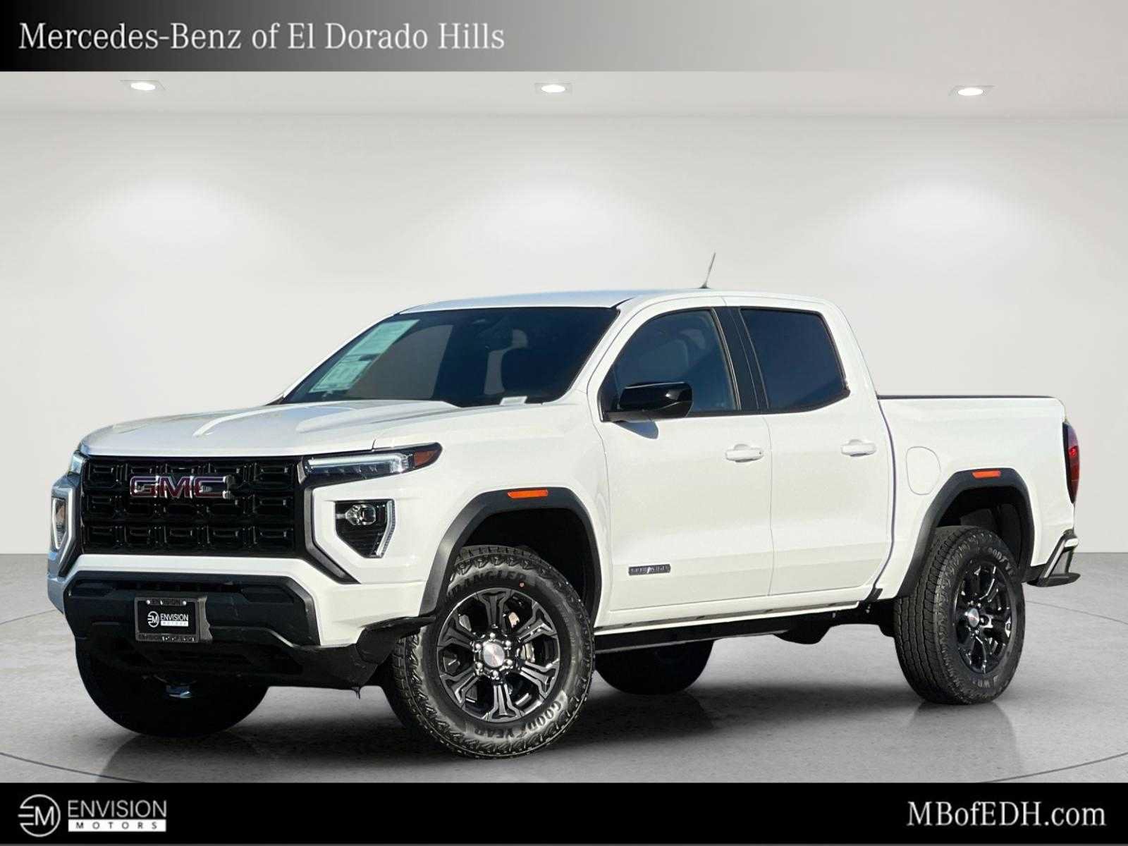 Used 2024 GMC Canyon Elevation w/ Trailering Package