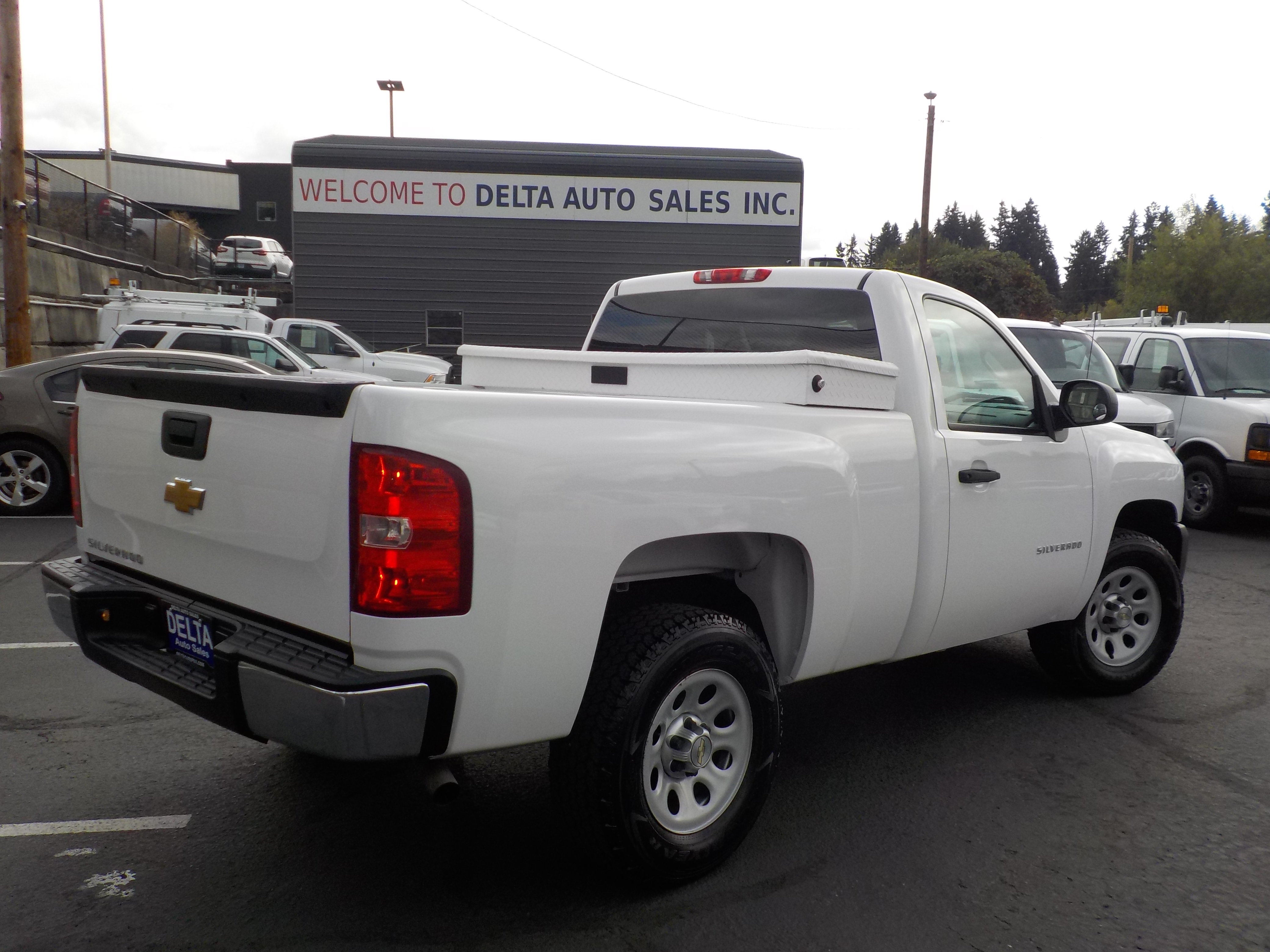 Used 2013 Chevrolet Silverado 1500 W/T RWD image 7