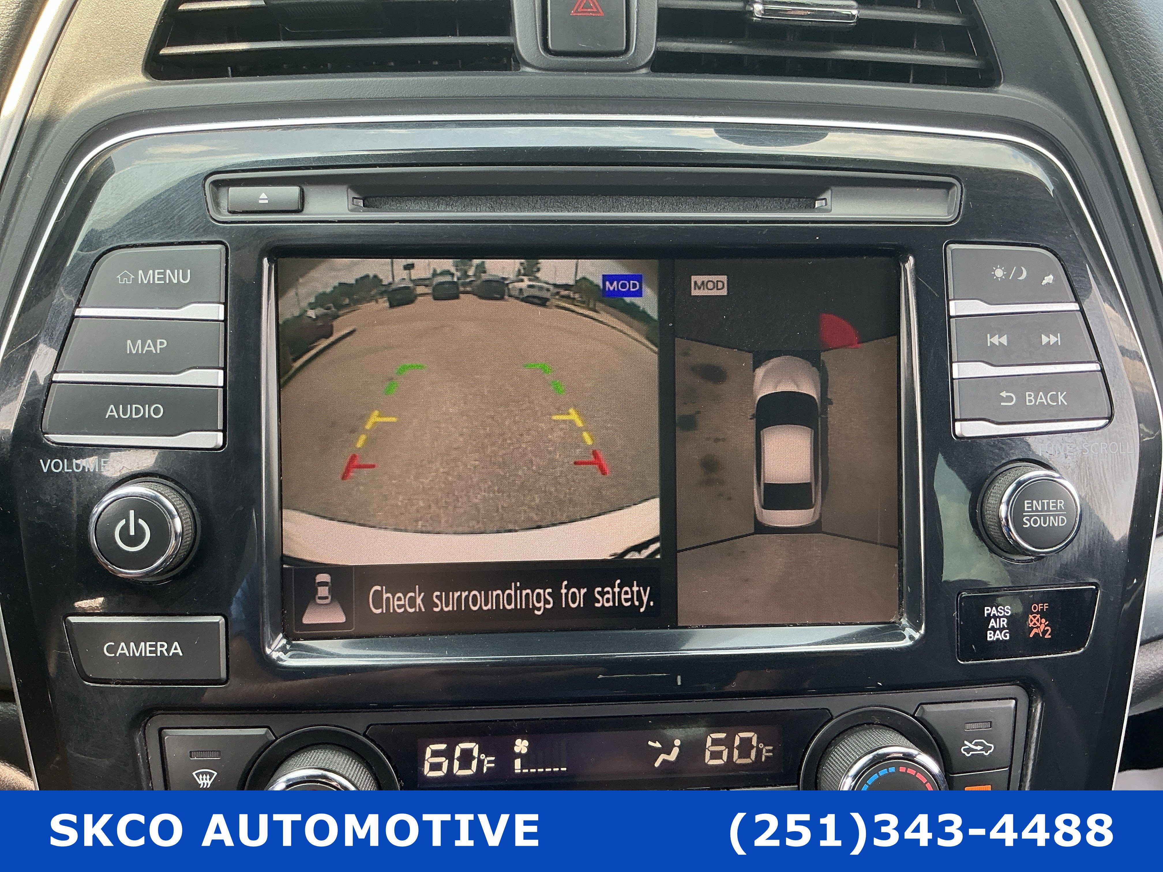 Used 2020 Nissan Maxima SR w/ Sport Mat Group FWD image 17