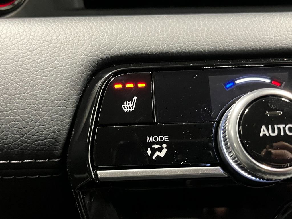 New 2026 Honda Pilot Touring image 16