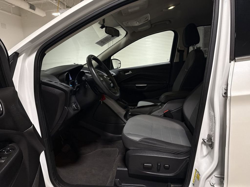 Used 2014 Ford Escape SE FWD image 19