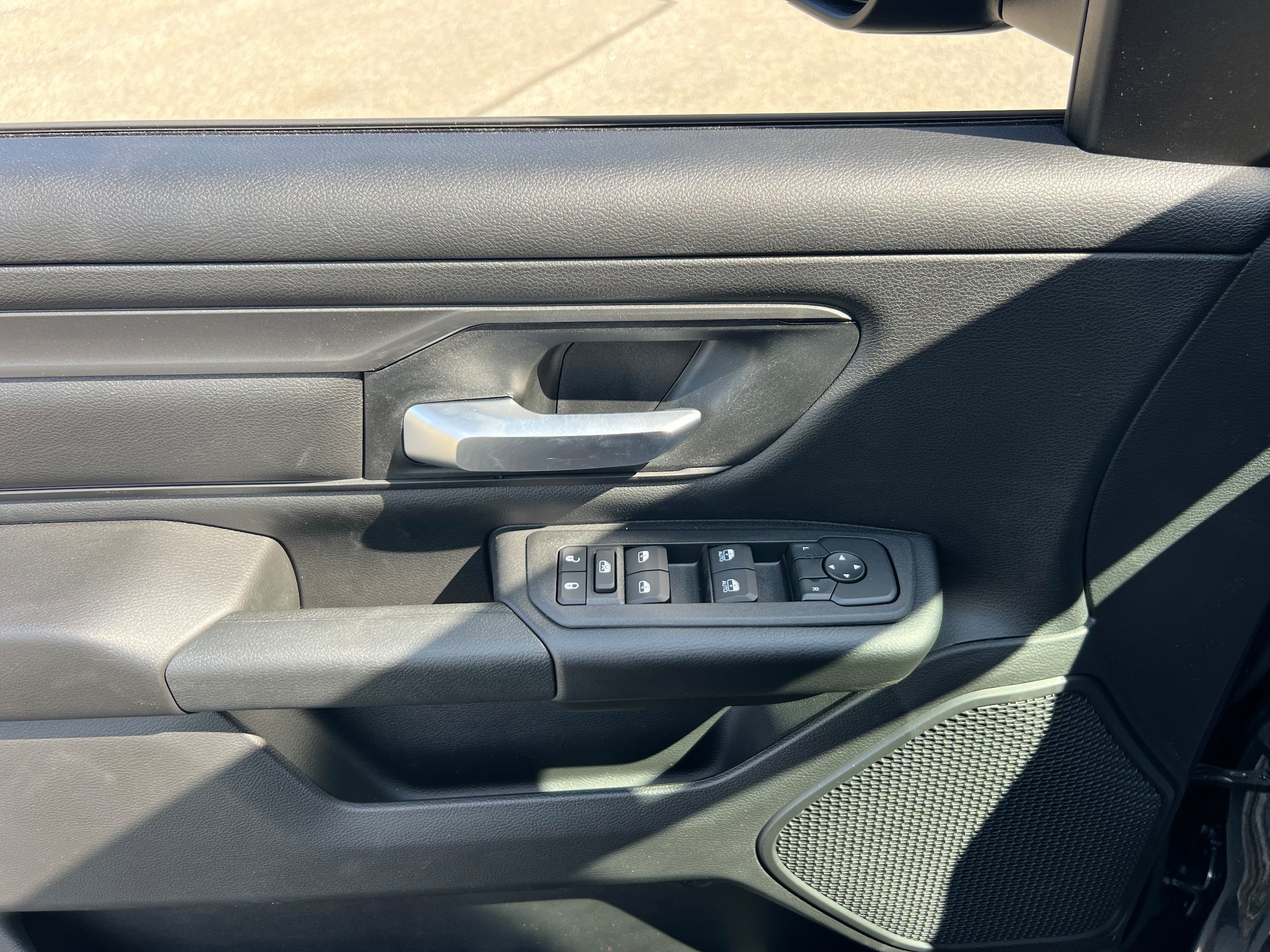 New 2026 RAM 1500 Express AWD/4WD image 11