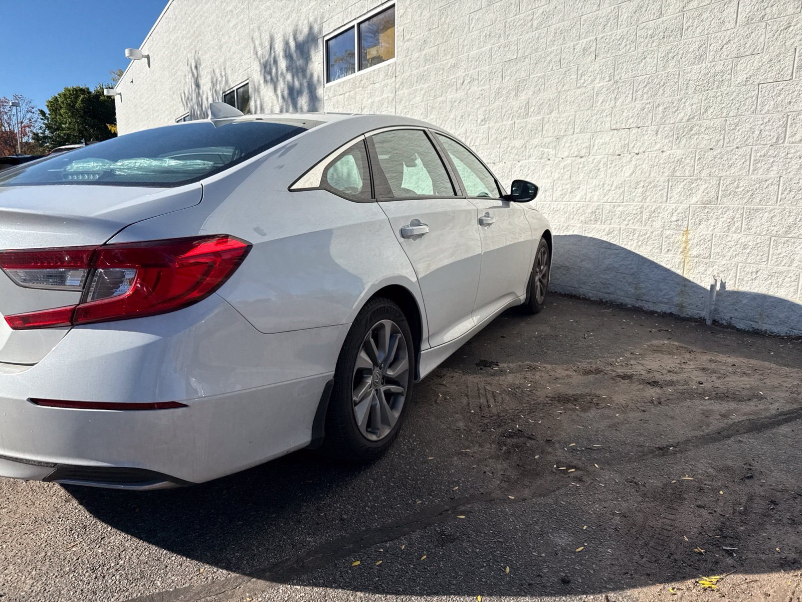 Used 2020 Honda Accord LX image 9