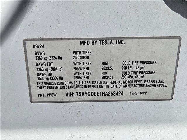 Used 2024 Tesla Model Y Long Range AWD/4WD image 14