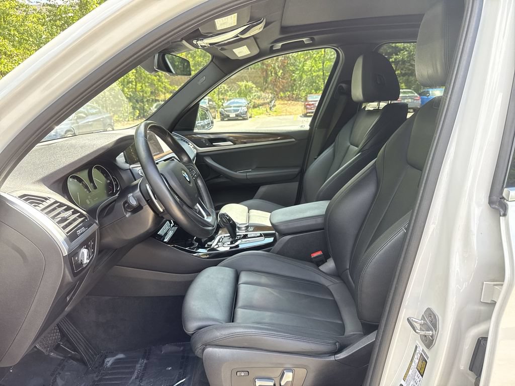 Used 2020 BMW X3 xDrive30i w/ Driving Assistance Package AWD/4WD image 13