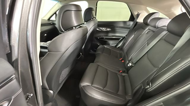 Used 2025 Genesis GV70 2.5T AWD/4WD image 27