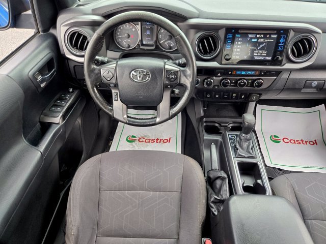 Used 2016 Toyota Tacoma TRD Sport w/ Premium & Technology Package AWD/4WD image 14