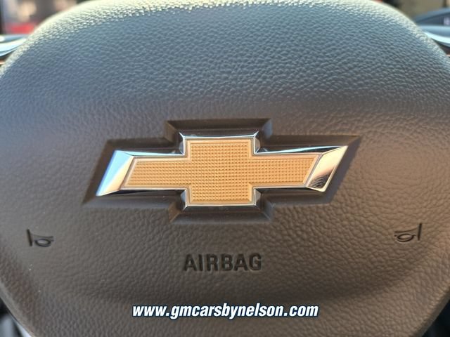 New 2027 Chevrolet Traverse LT w/ Driver Confidence Package FWD image 14
