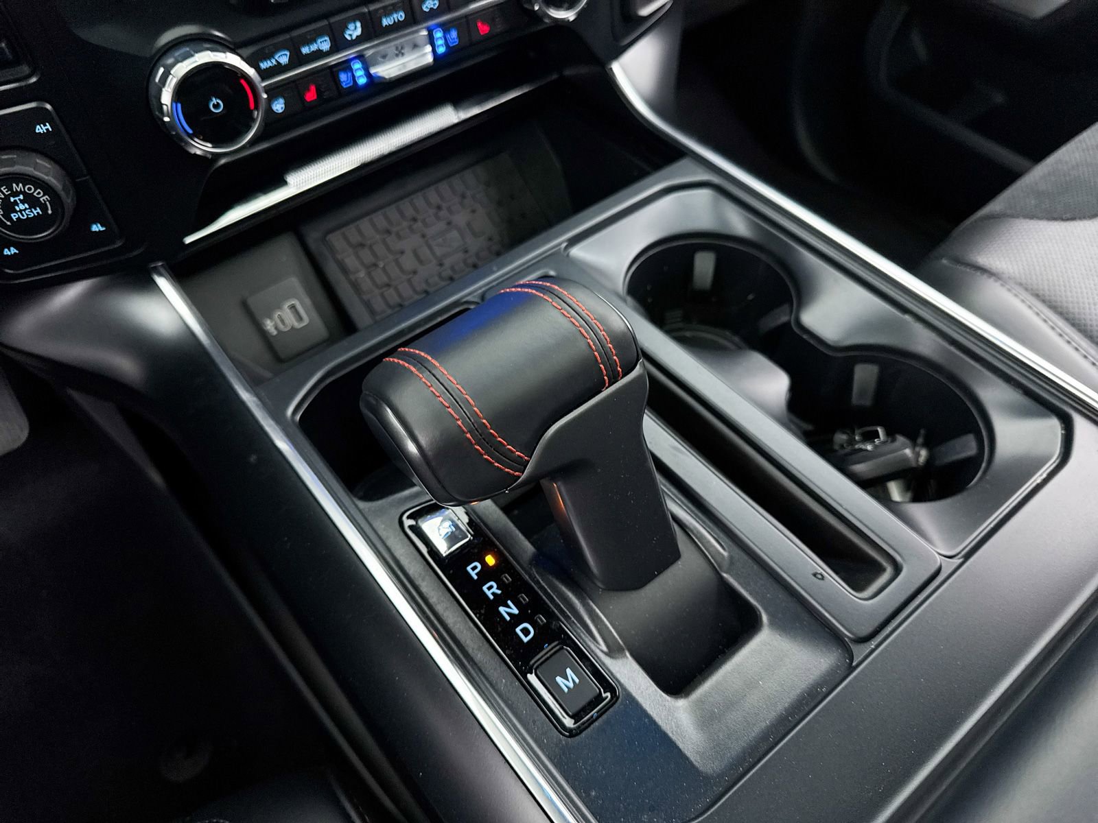 Used 2025 Ford F150 Raptor image 29